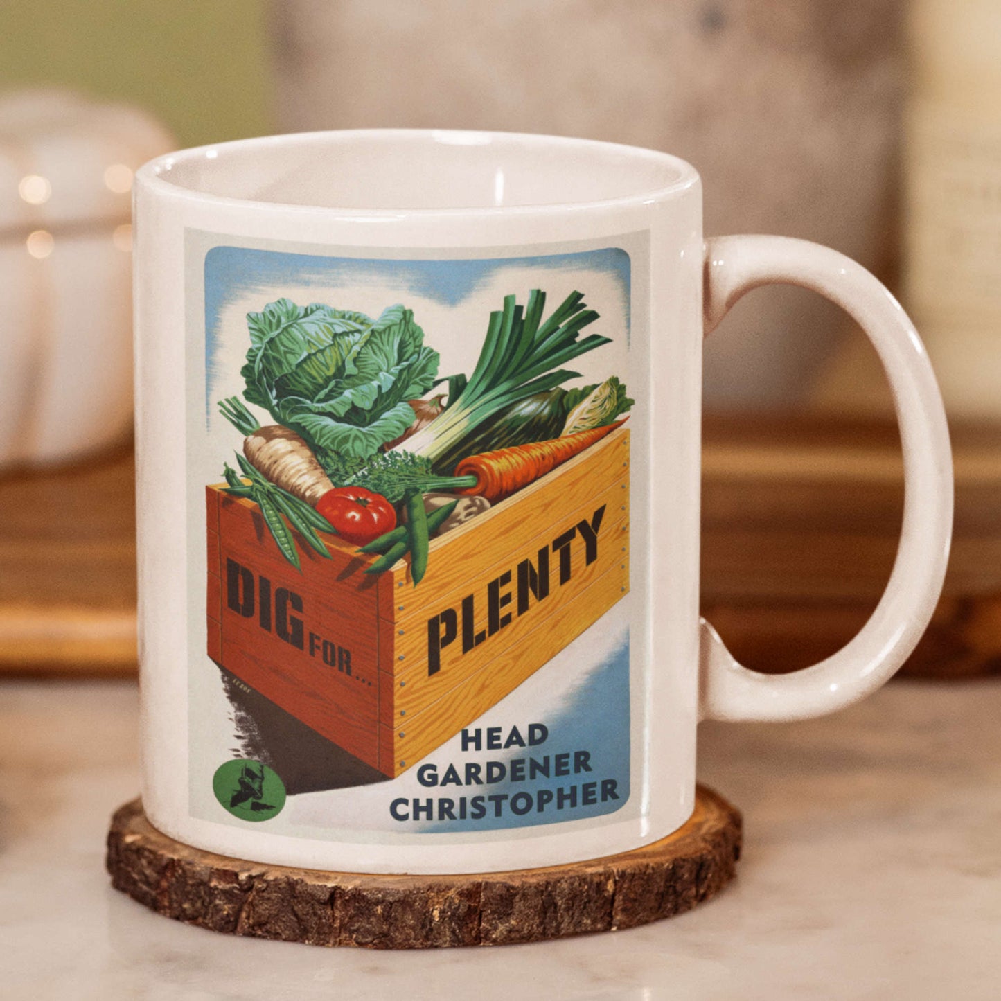 head gardener mug on wood coaster
